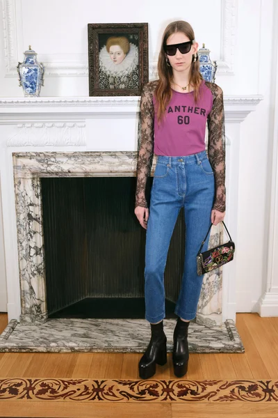 Look 76
